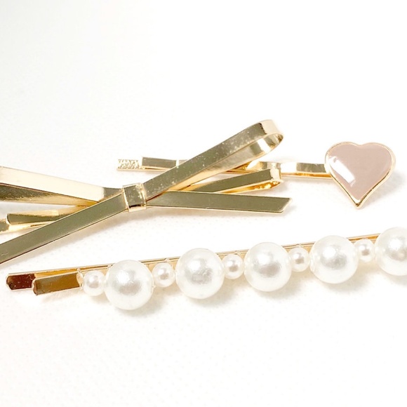 Butterfly Love Hair Clip Set *Summer Sale* - Picture 2 of 2